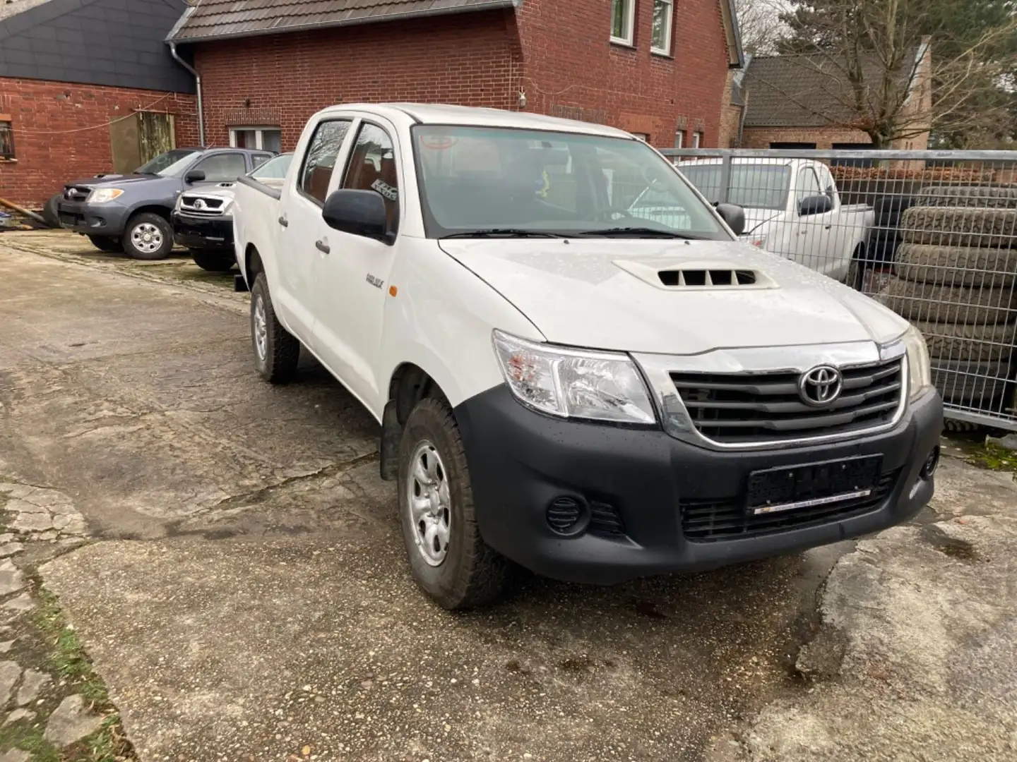 Toyota Hilux DC,4x4,AC,Nettoexp:12600€ - 2