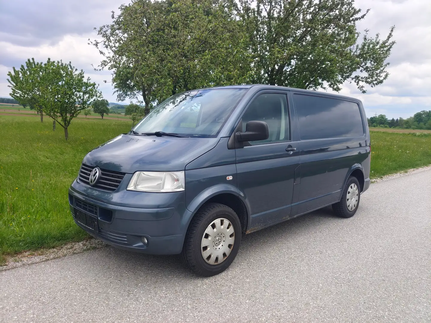 Volkswagen T5 Kombi Kasten 4Motion Gris - 1