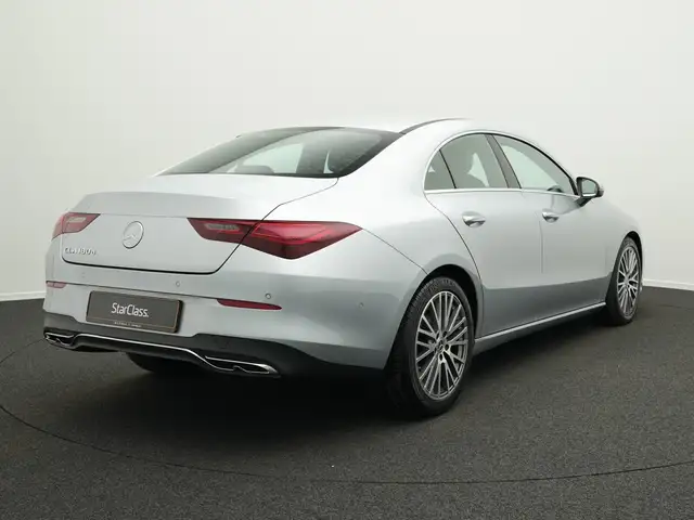 Mercedes-Benz CLA view 3