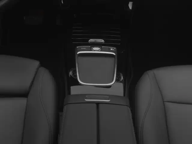 Mercedes-Benz CLA view 21
