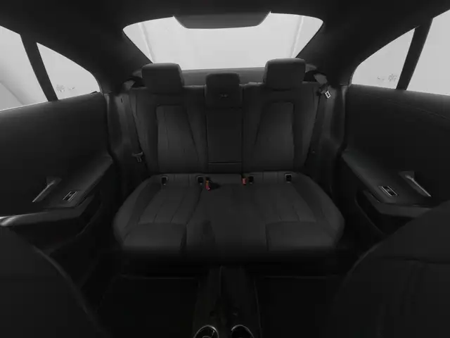 Mercedes-Benz CLA view 23