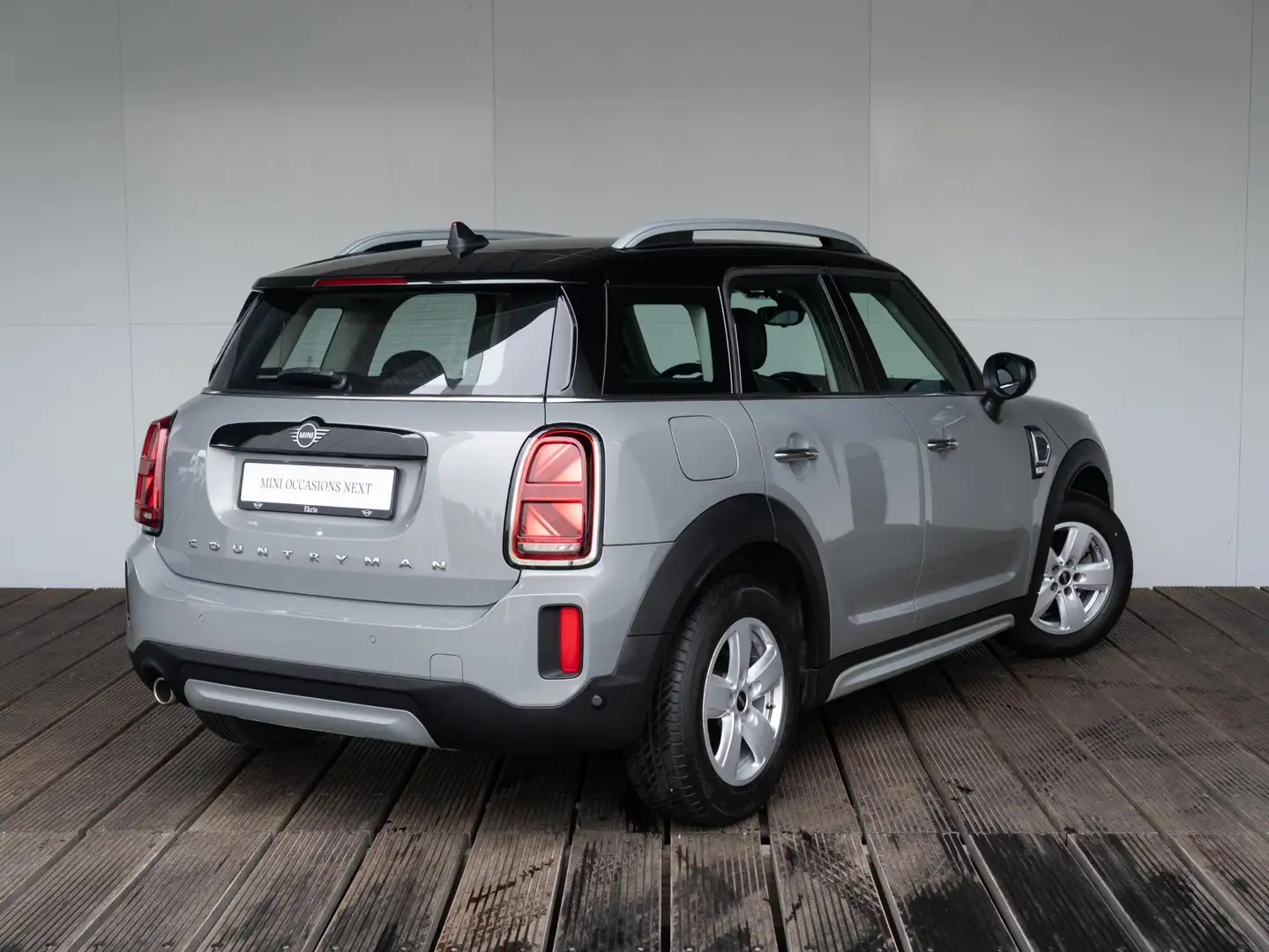 MINI Cooper Countryman Aut. Navigatie Plus pakket + Stoelverwarming + Tre Grijs - 2