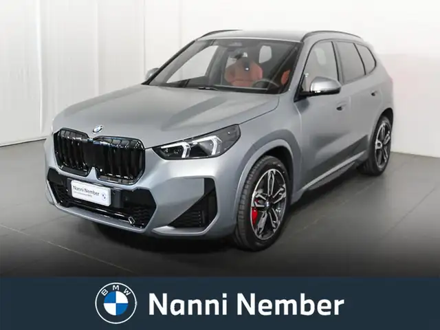 BMW X1 main image