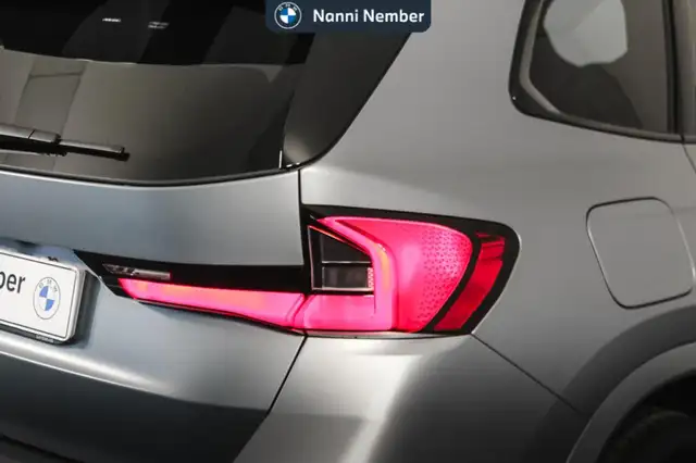 BMW X1 view 6