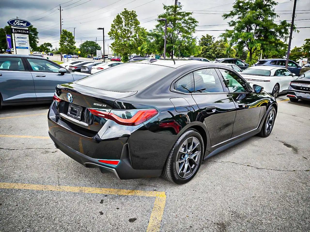 BMW i4 fotografie BMW i4