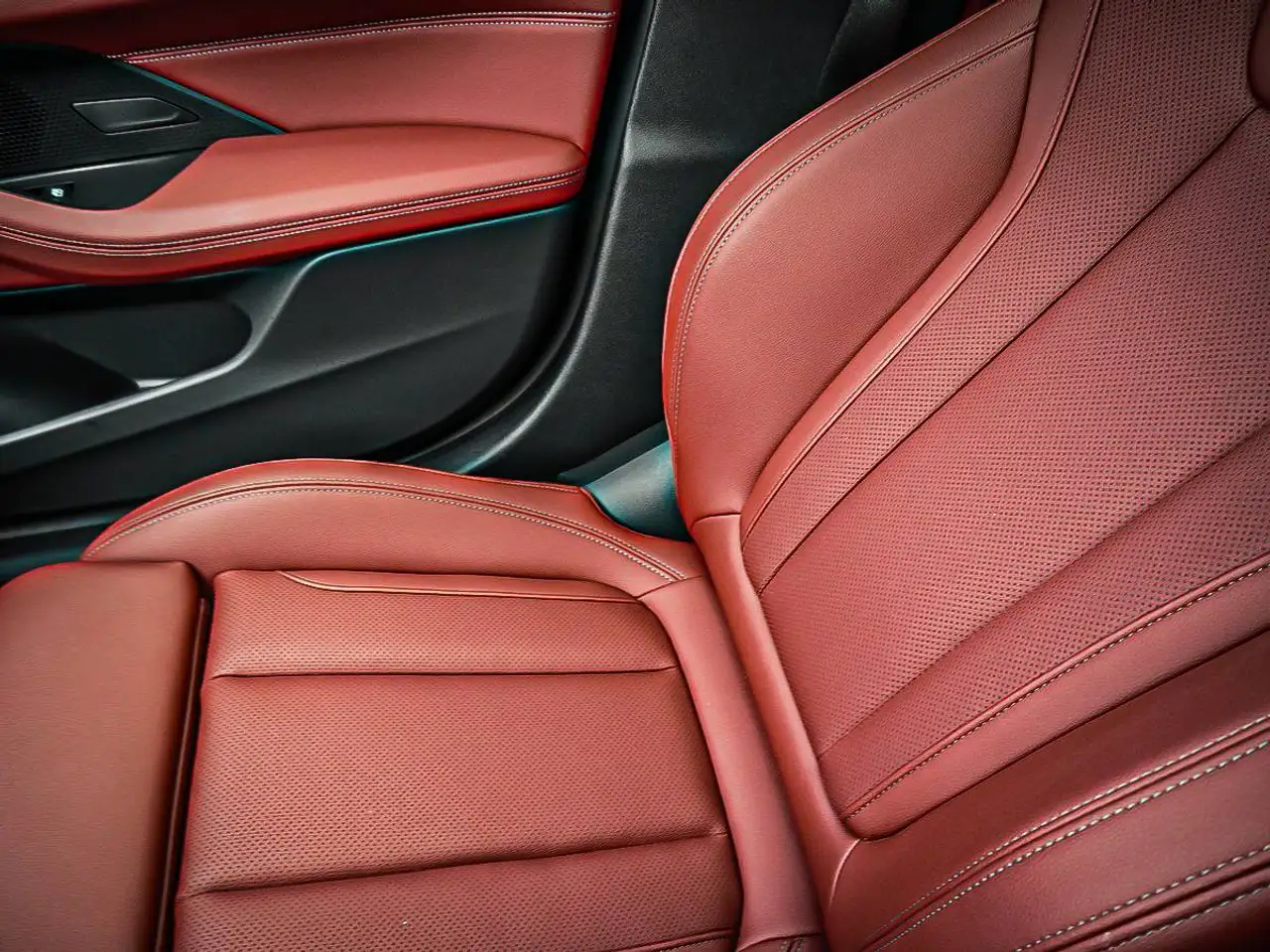 BMW i4 fotografie BMW i4