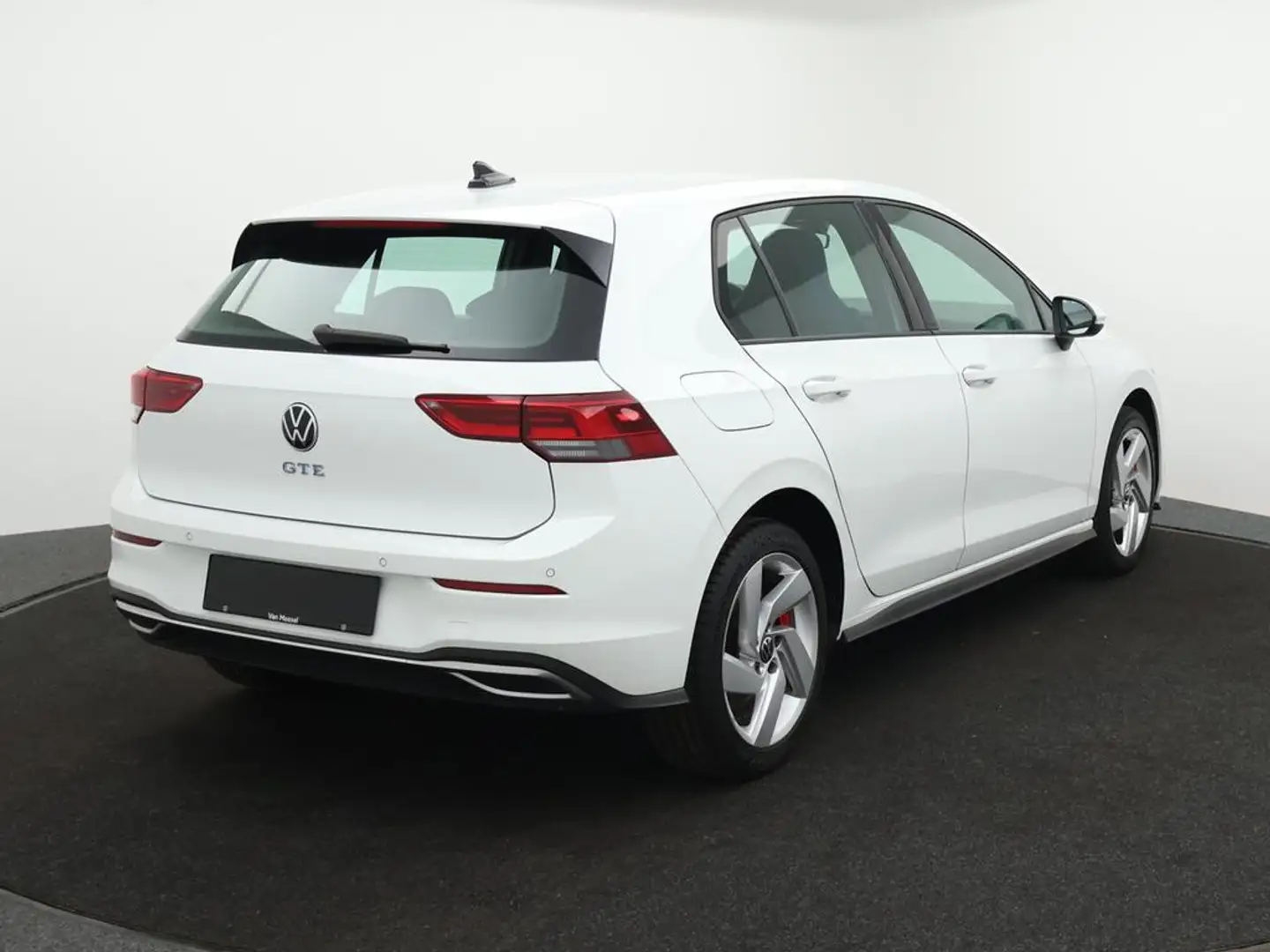 Volkswagen Golf GTE Golf 1.4eHybrid PHEV GTE 245PK *AUTOMAAT*APP CONNE White - 2
