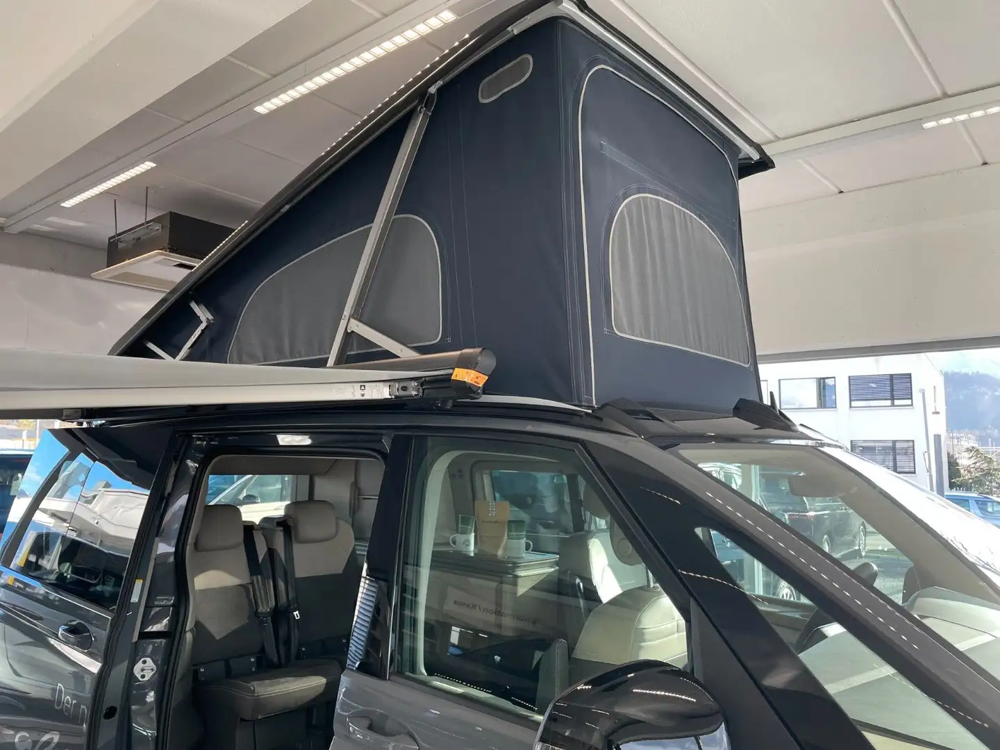 Volkswagen T7 California Ocean DCC Head Up AHK el.Türen Grau - 2