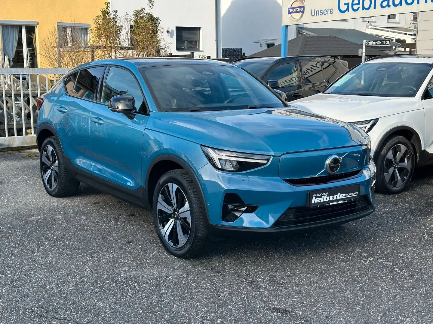 Volvo C40 Ultimate Recharge Pure Electric AWD Blau - 1