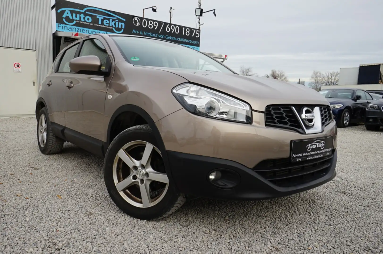 Nissan Qashqai 1.6 dCi Acenta 4X4 |aus 1.Hand| |AHK| Beige - 1