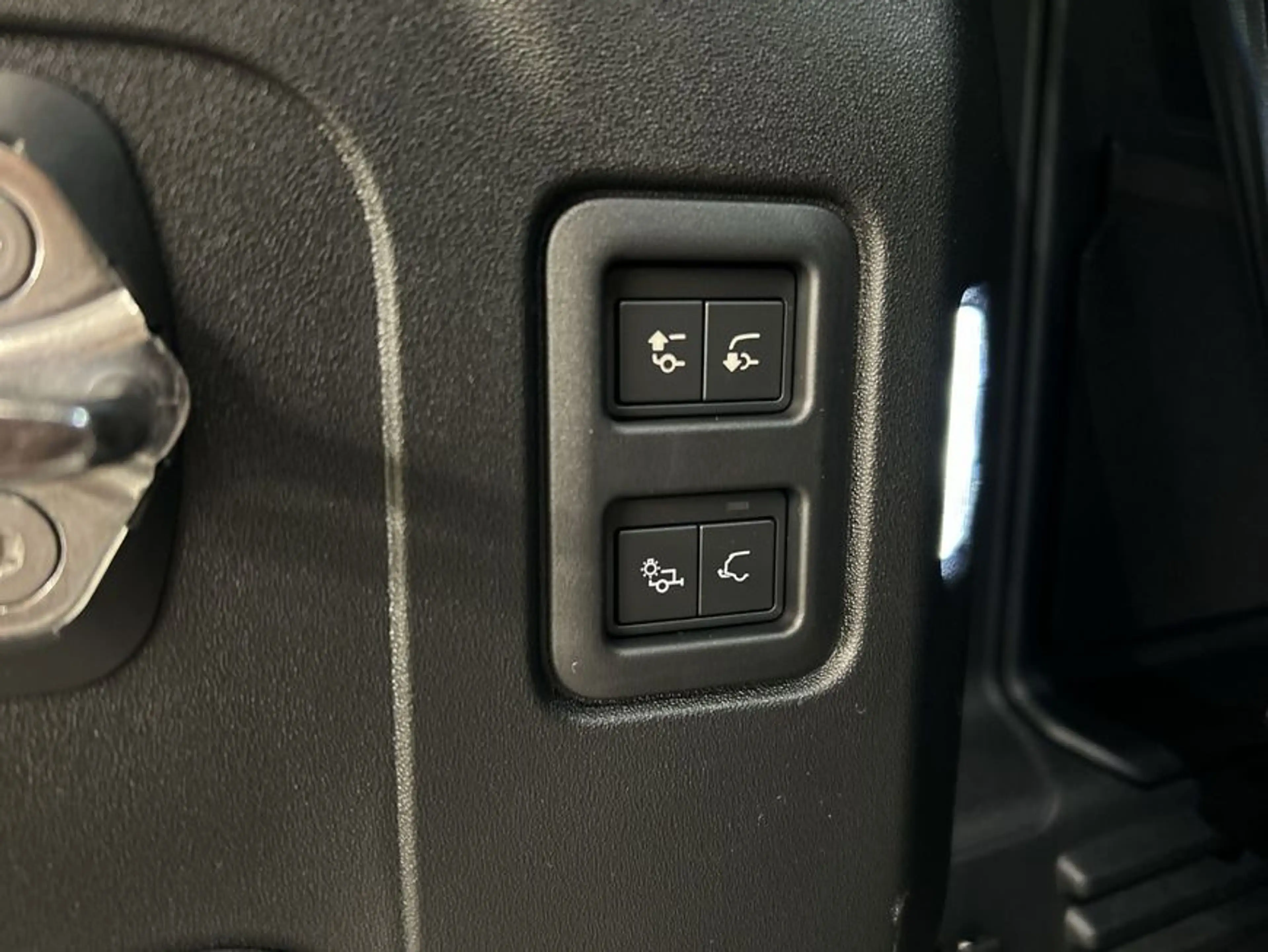 Land Rover Defender 110 D350 X-Dynamic SE 257 kW, 5-türig (Di — photo 16