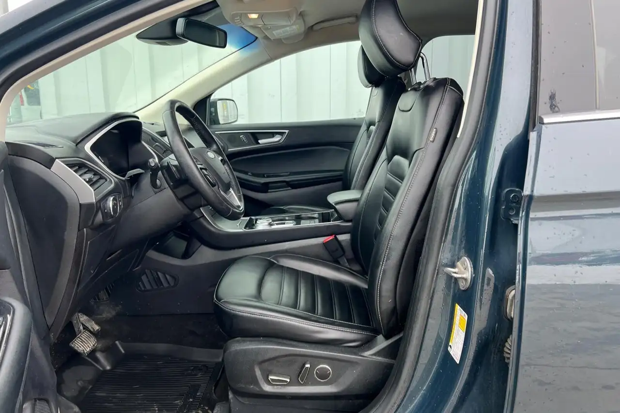 Ford Edge снимка Ford Edge