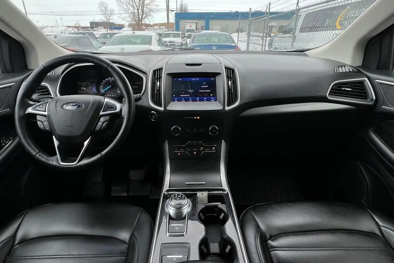 Ford Edge снимка Ford Edge