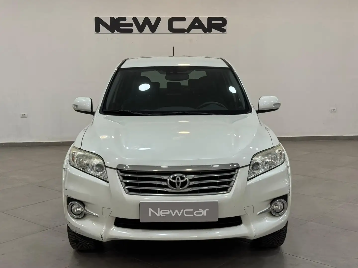 Toyota RAV 4 RAV4 Crossover 2.2 D-Cat A/T 150 CV Style Blanc - 2