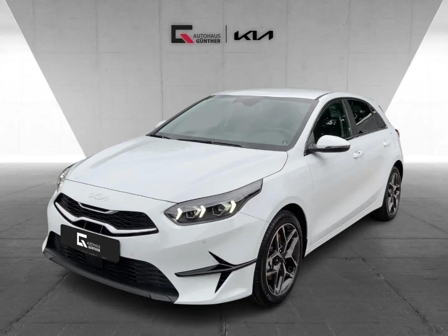 Kia Ceed / cee'd Ultimate Edition 1.5T 48V DCT Style Weiß - 1