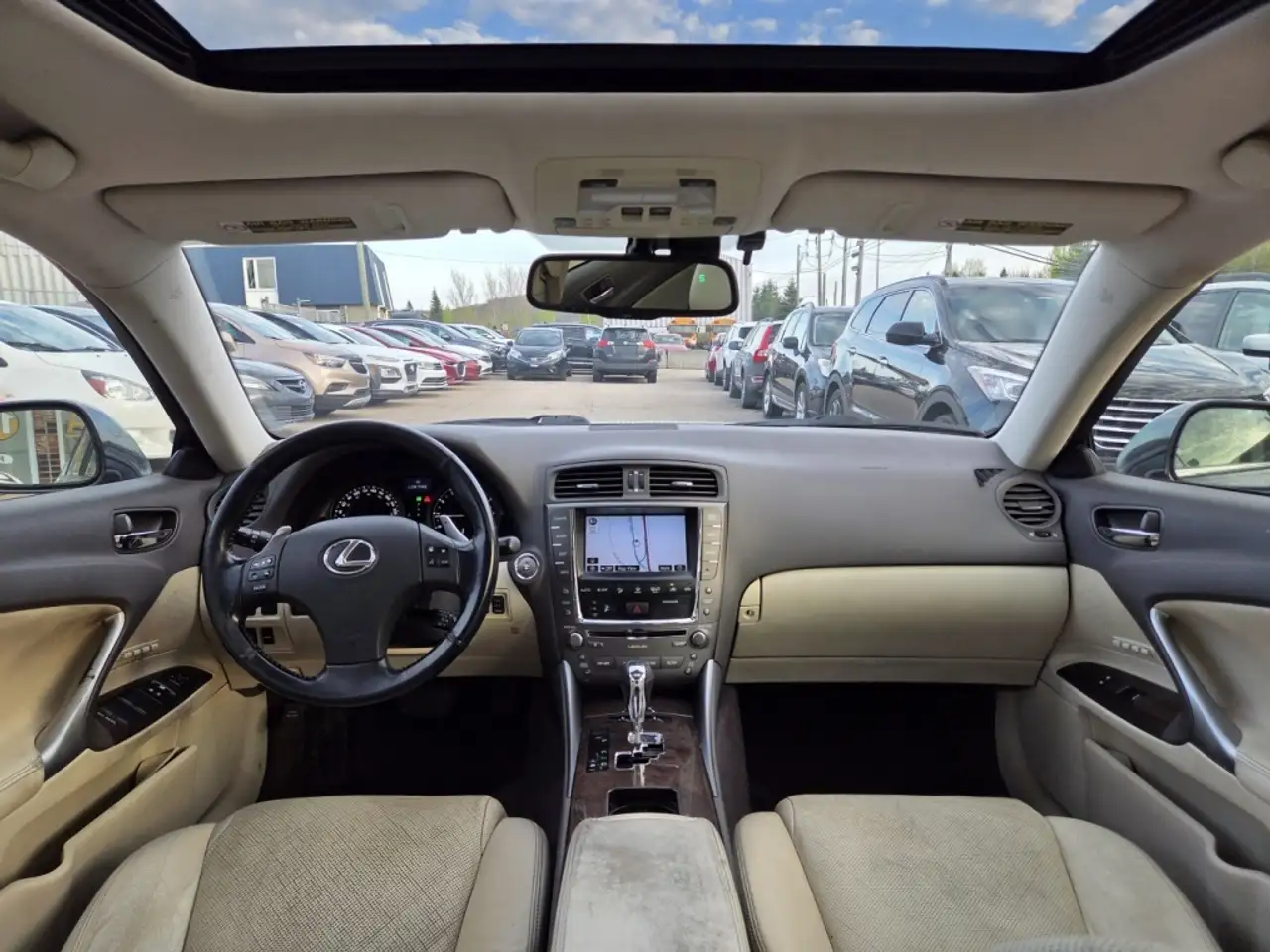 Lexus IS photo Lexus IS