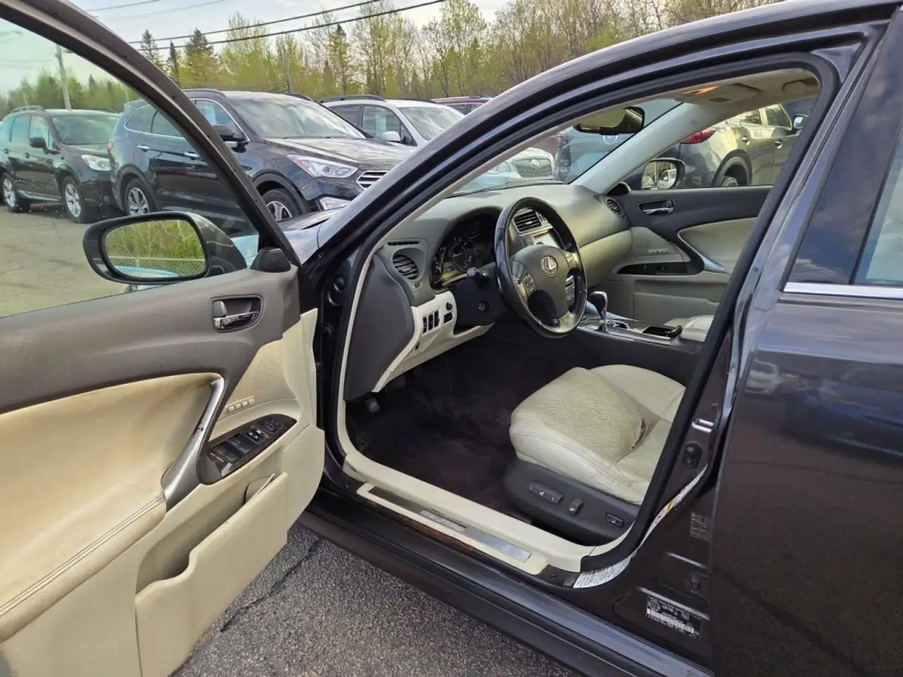 Lexus IS photo Lexus IS