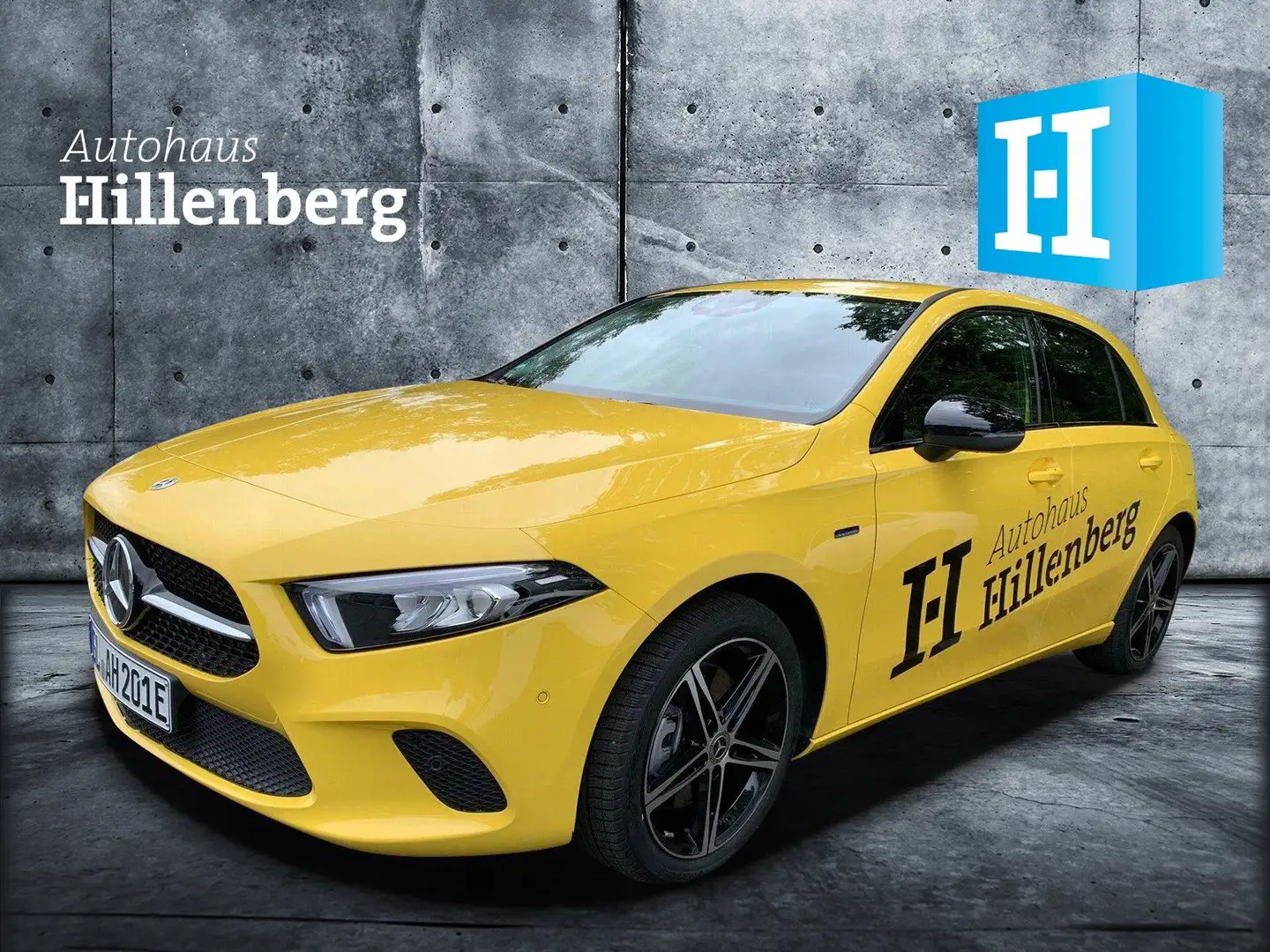 Mercedes-Benz A 250 e Progressive; MBUX High-End; LED Licht Gelb - 2