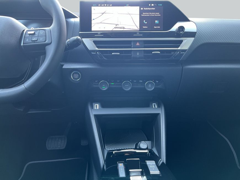 Citroen C4 Hybrid 145 COLLECTION Plus — photo 14