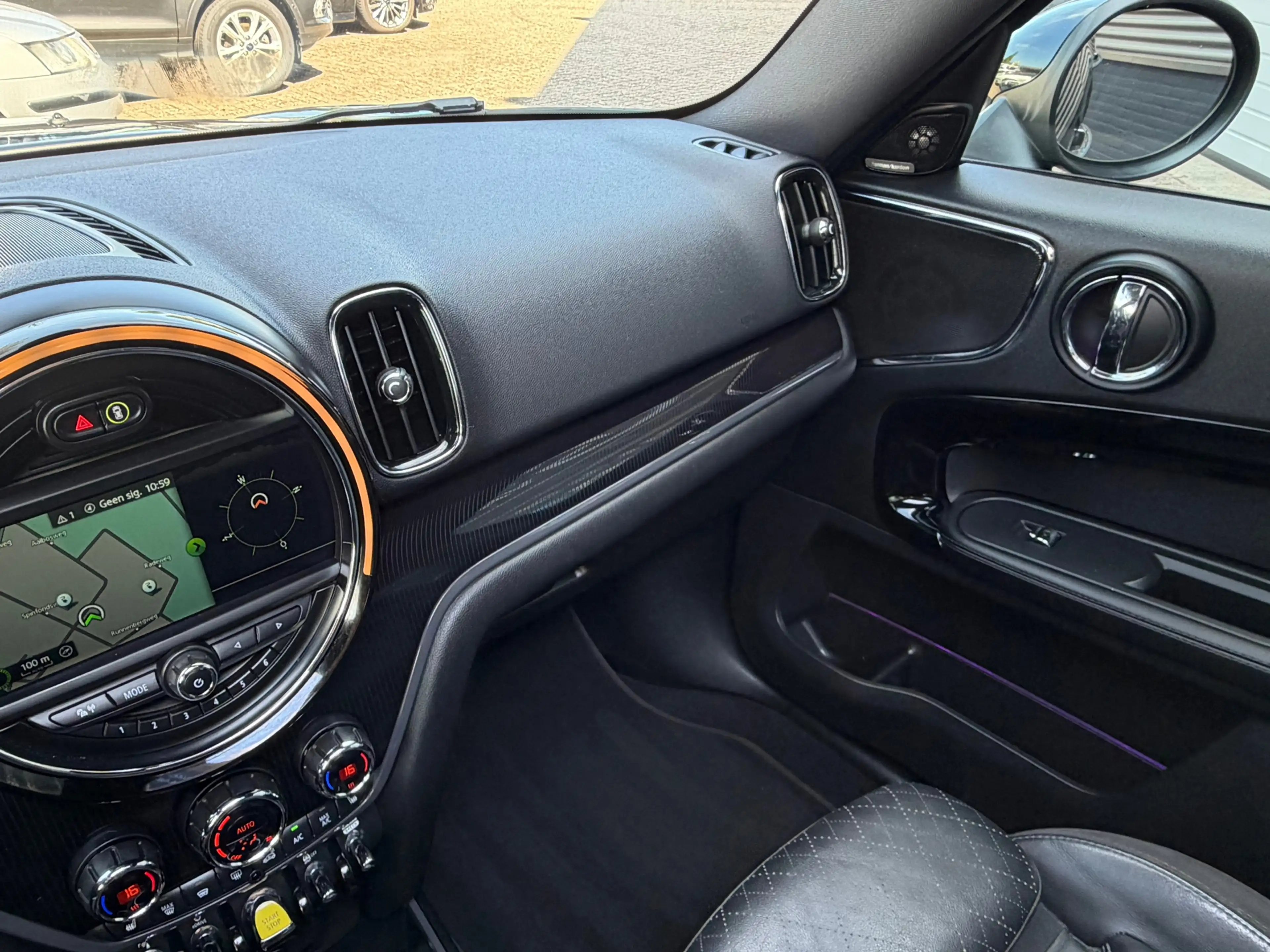 MINI Cooper SE Countryman Mini 2.0 224PK ALL4 Chili Plug In Hybrid Panorama, — photo 18