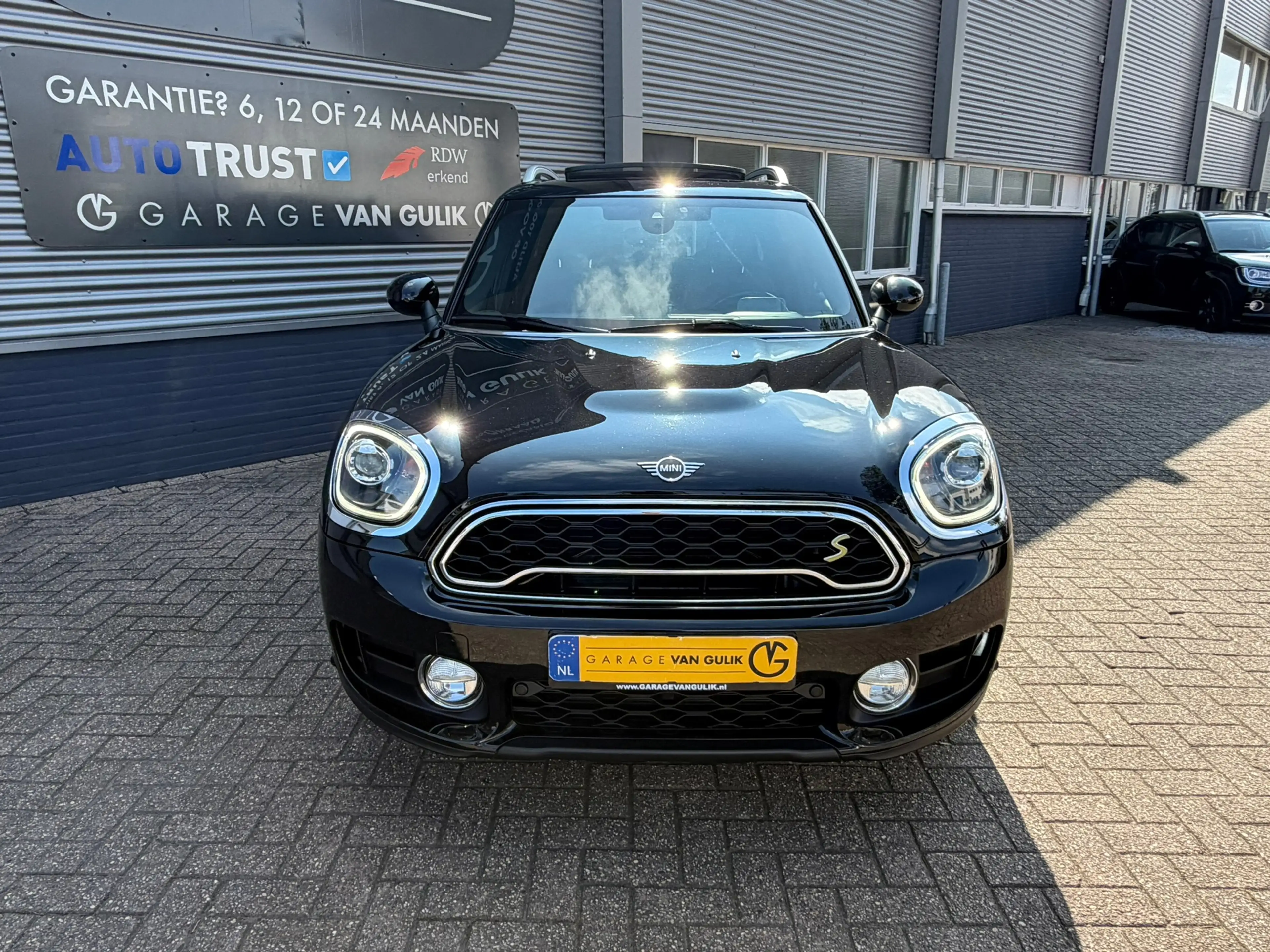 MINI Cooper SE Countryman Mini 2.0 224PK ALL4 Chili Plug In Hybrid Panorama, — photo 2