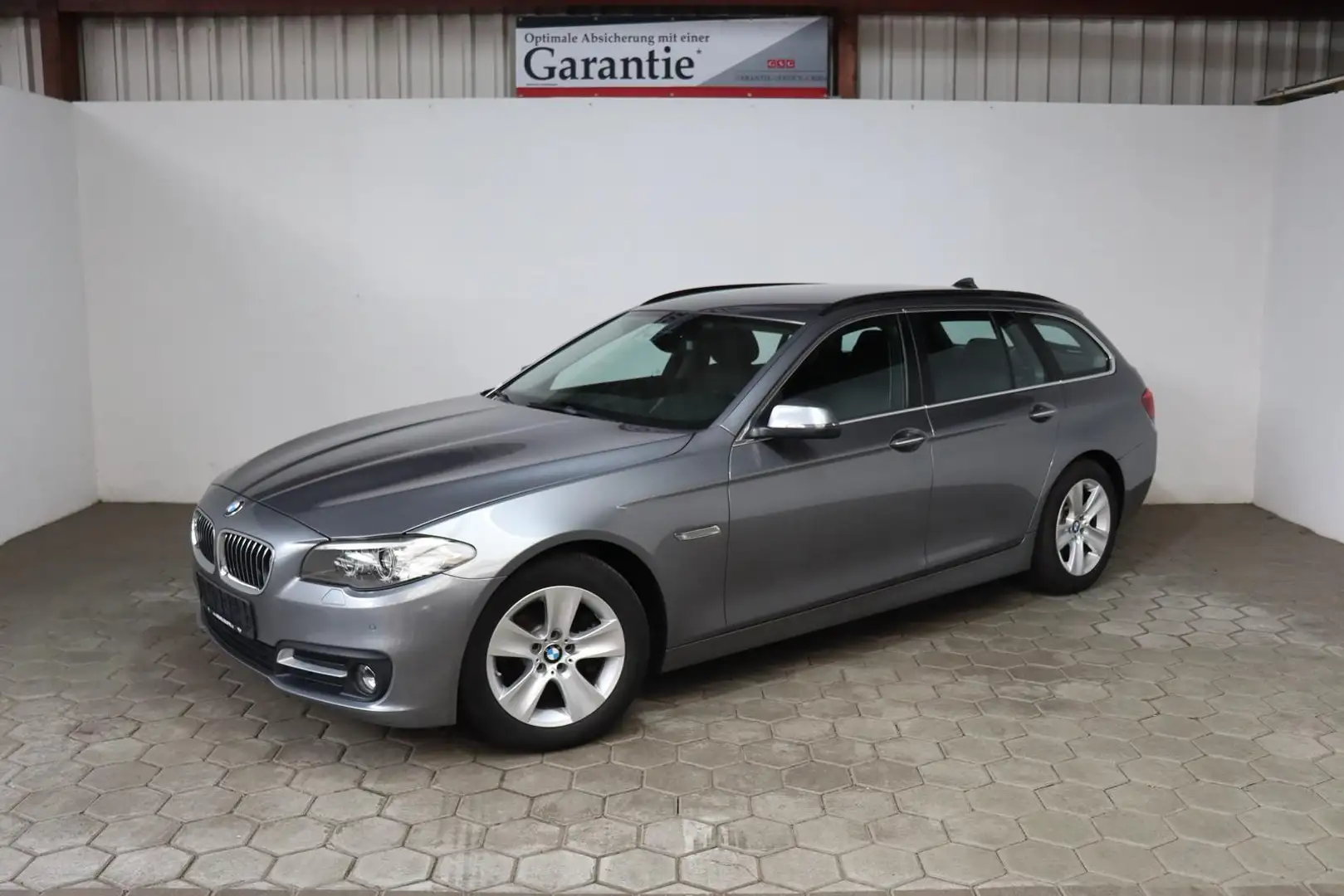 BMW 520 d XEN*NAVI*AHK*KAMERA Gris - 2