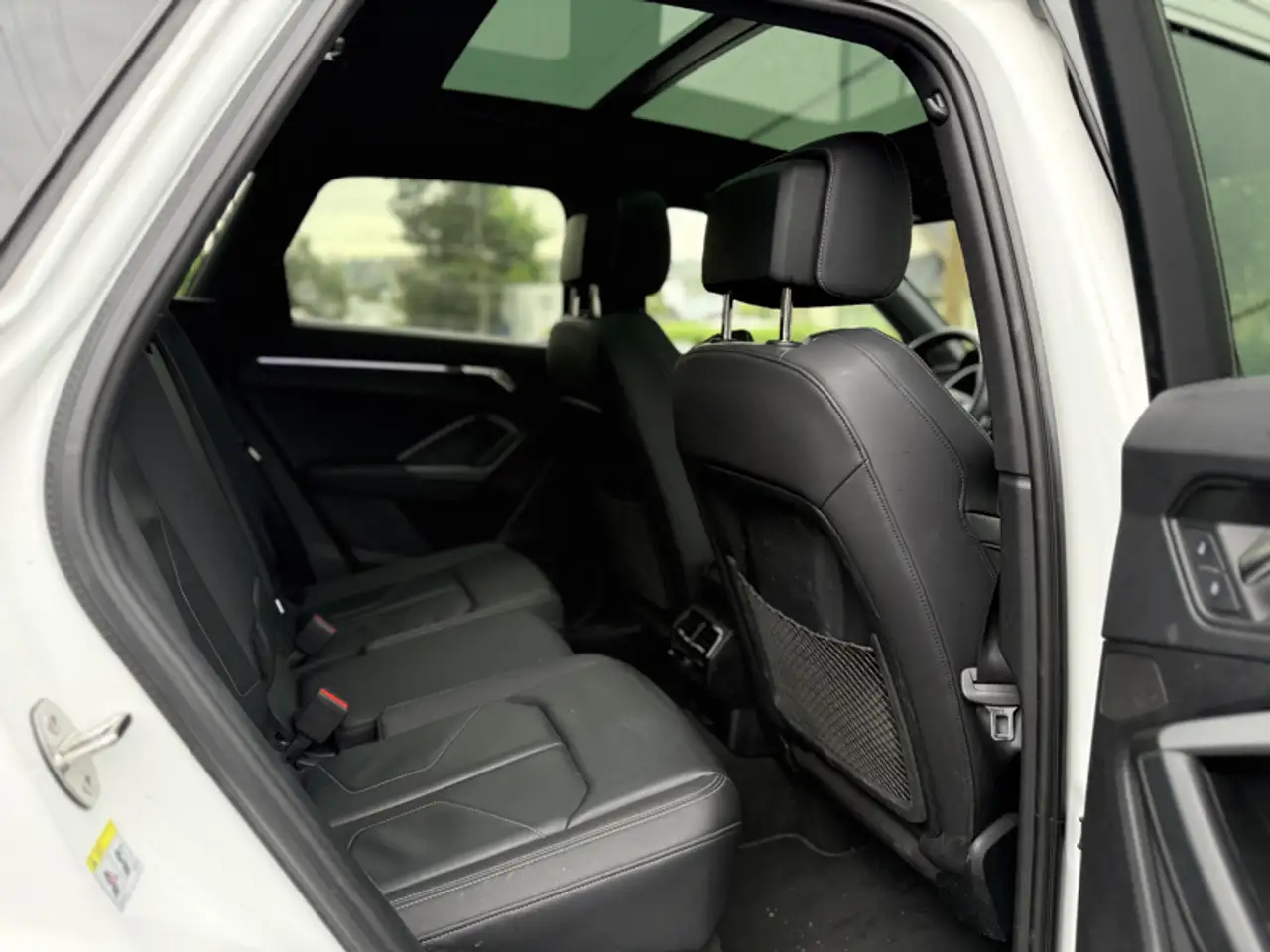 Audi Q3 снимка Audi Q3