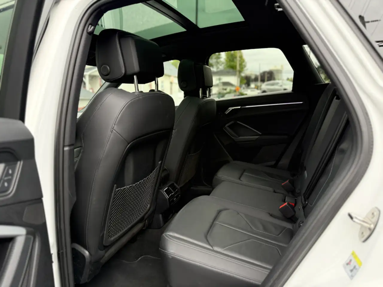 Audi Q3 снимка Audi Q3