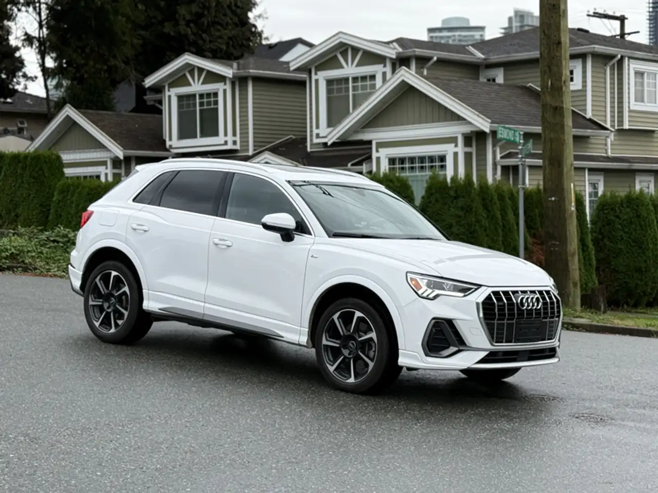 Audi Q3 снимка Audi Q3