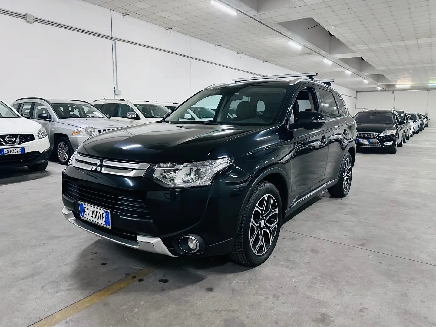 Mitsubishi Outlander Outlander III 2014 2.2 Intense 4wd auto Nero - 2