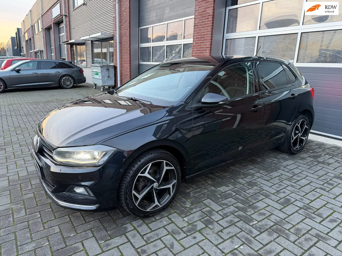 Volkswagen Polo 1.0 TSI Highline DSG LED ACC Carplay Camera Nero - 1