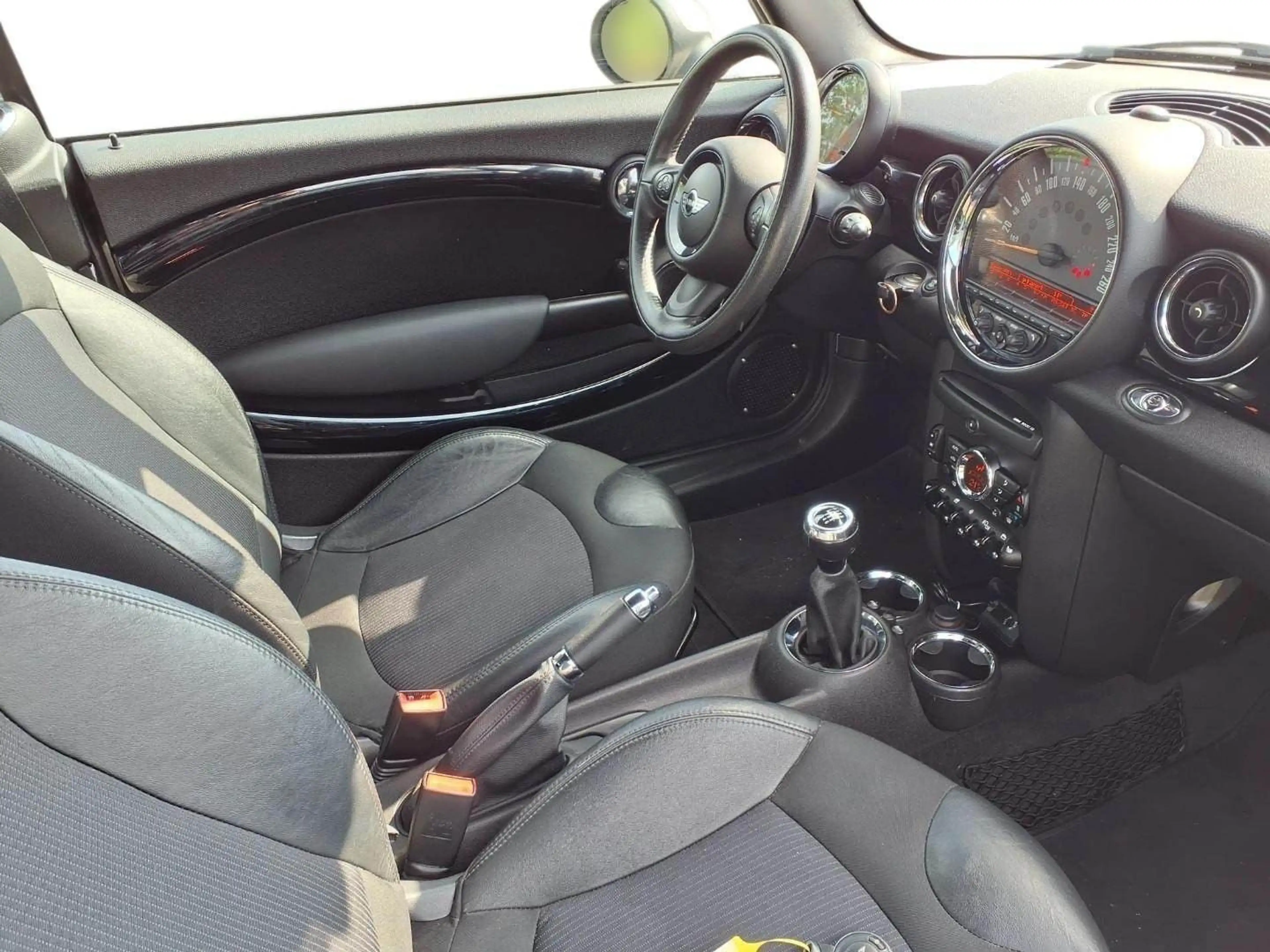 MINI One Cabrio Alufelgen u Reifen neu — photo 14