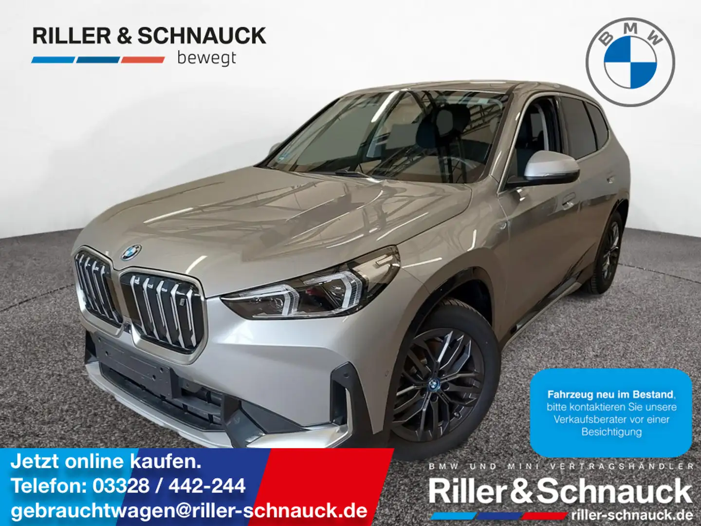 BMW iX1 xDrive30 xLine AHK+HUD+ACC+360°KAM Silber - 1