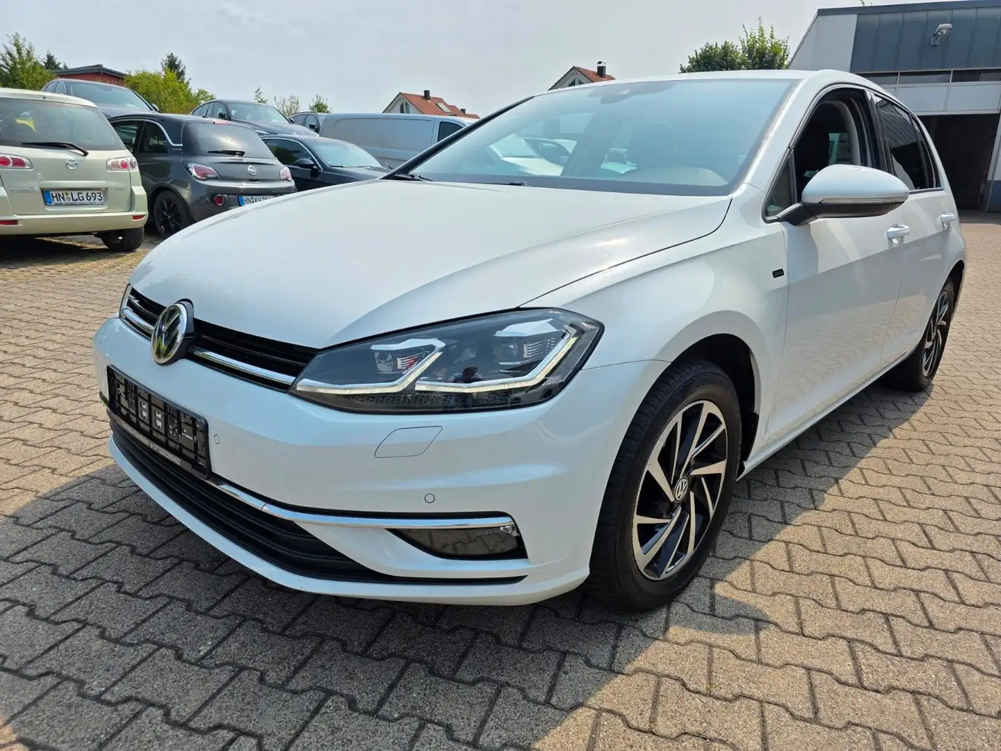 Volkswagen Golf VII 2.0 TDI DSG Lim. Join Start-Stopp/EU 6 Weiß - 1
