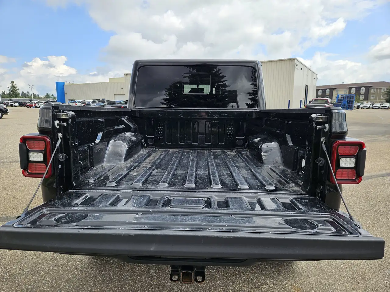 Jeep Gladiator photo Jeep Gladiator