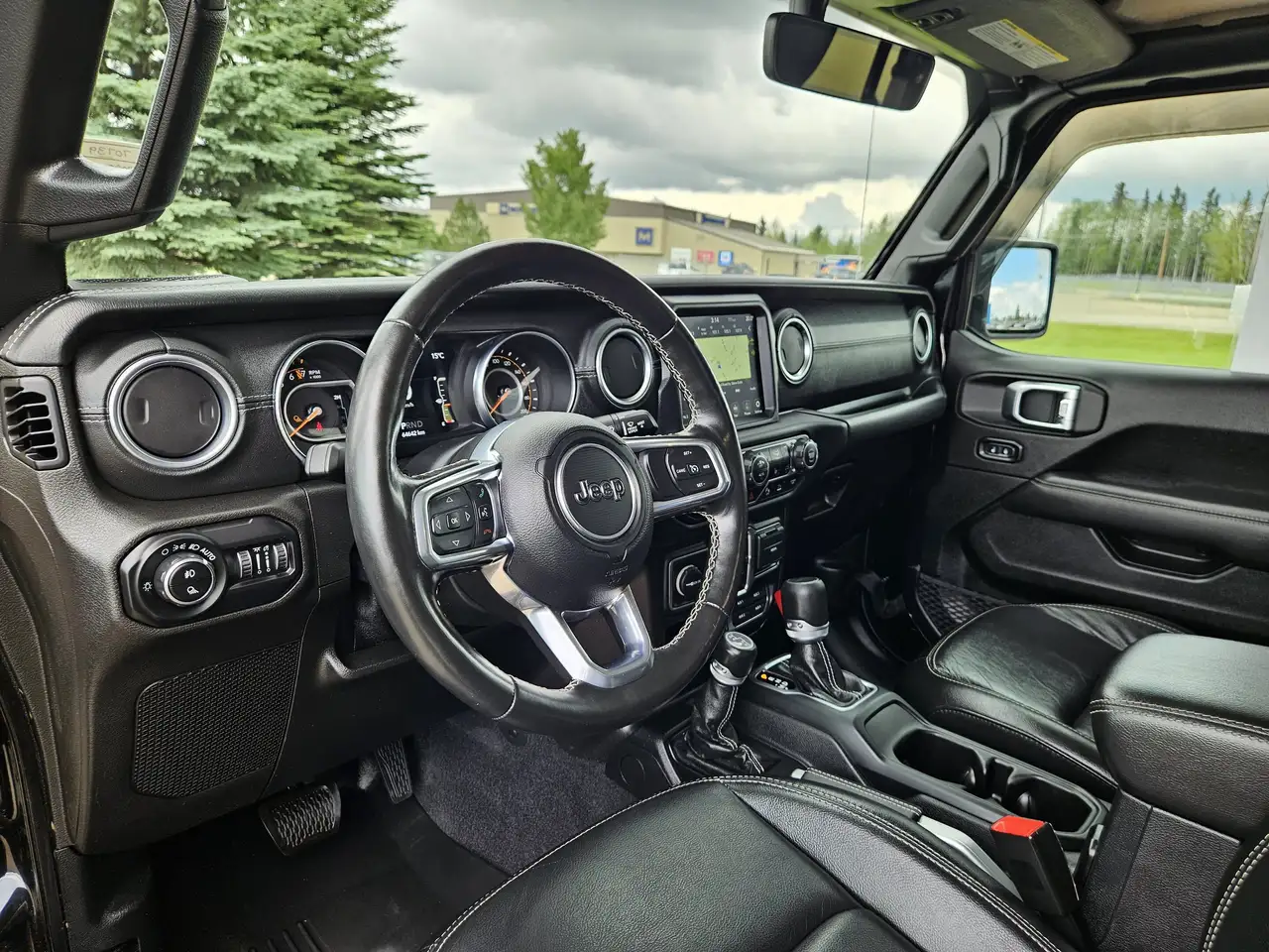 Jeep Gladiator photo Jeep Gladiator