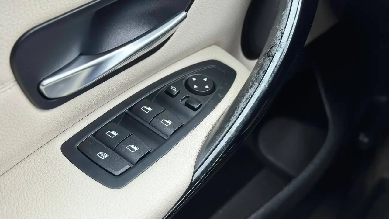 BMW 4 Series photo BMW 4 Series