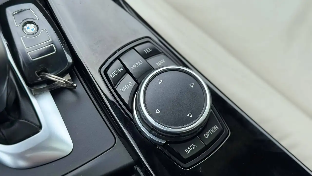 BMW 4 Series photo BMW 4 Series