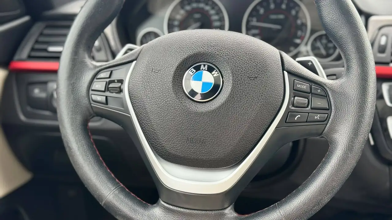 BMW 4 Series photo BMW 4 Series