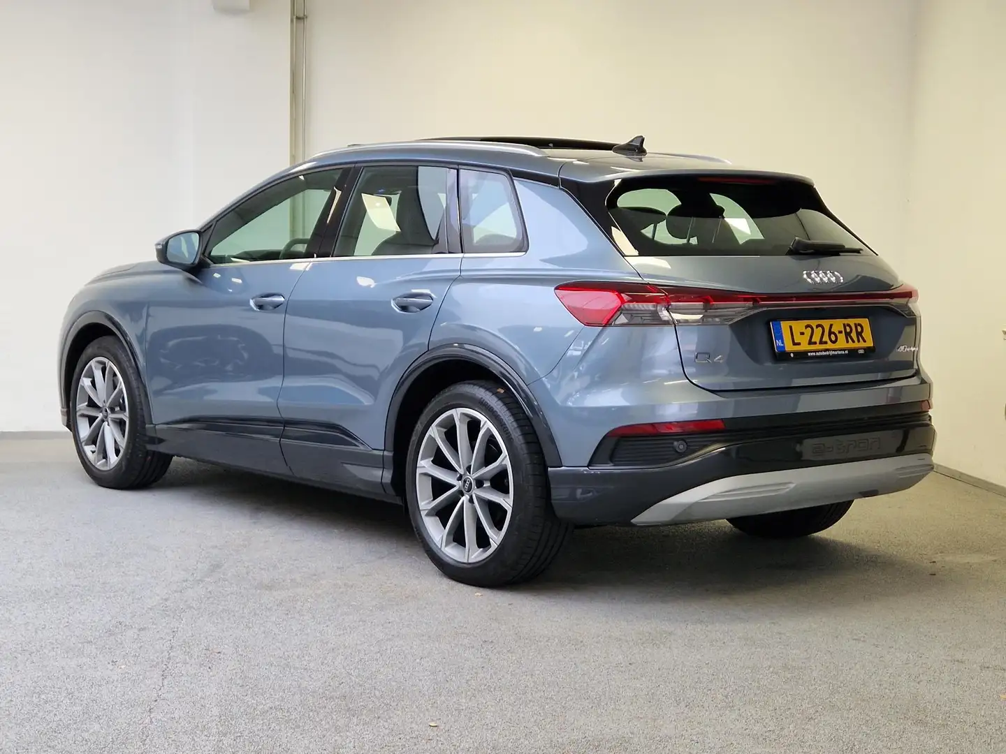 Audi Q4 e-tron 40 Launch edition Advanced Plus 77 kWh | SONOS | L Blau - 2