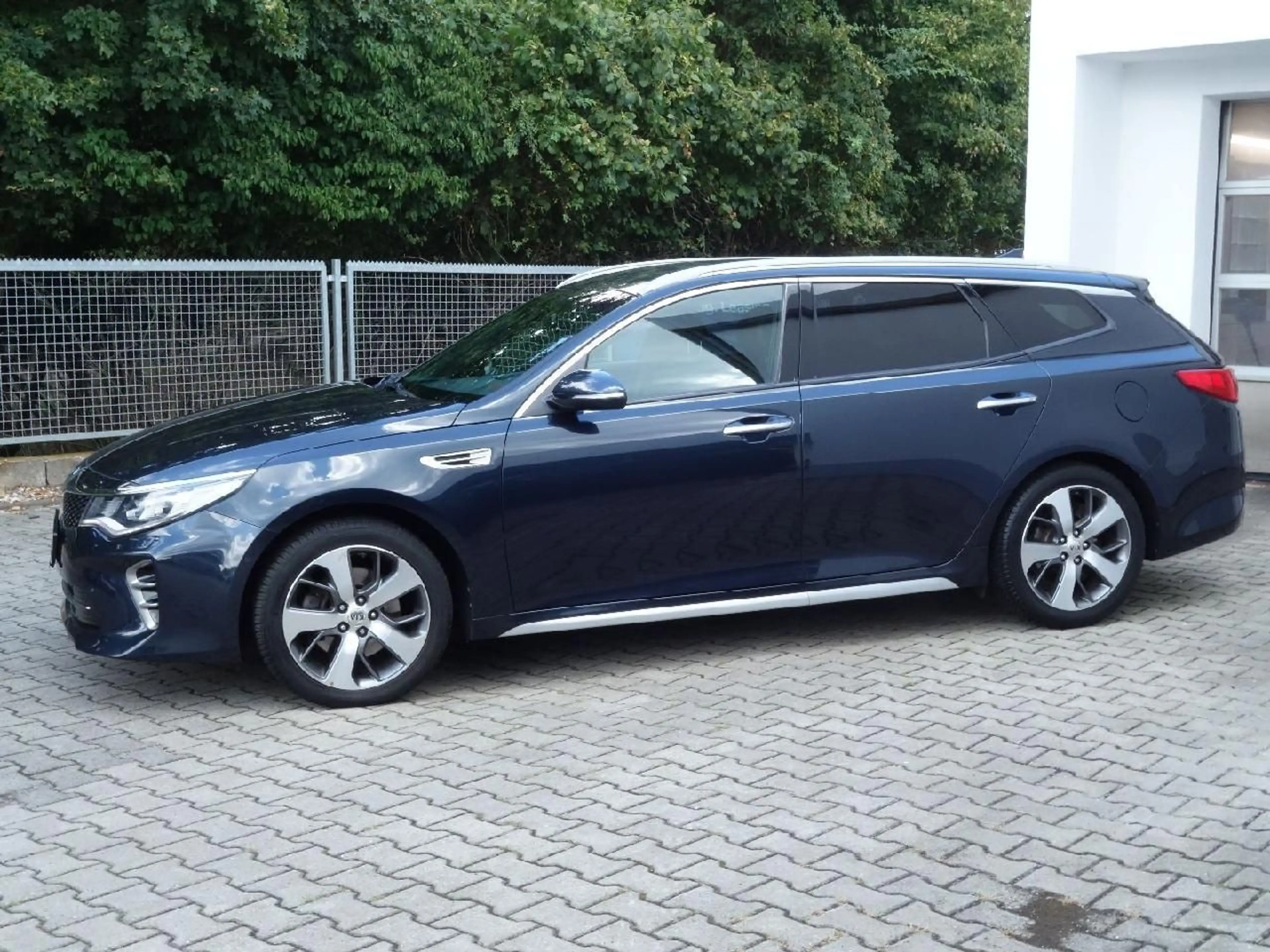 Kia Optima Sportswagon GT-Line Autom. NAVI Leder Kli — photo 4