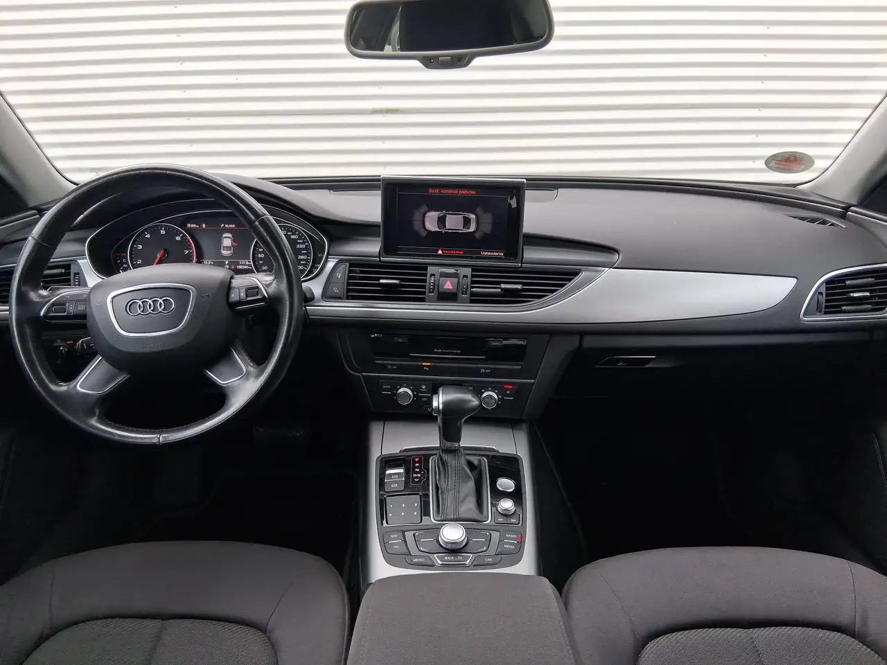 Audi A6 Bild 12