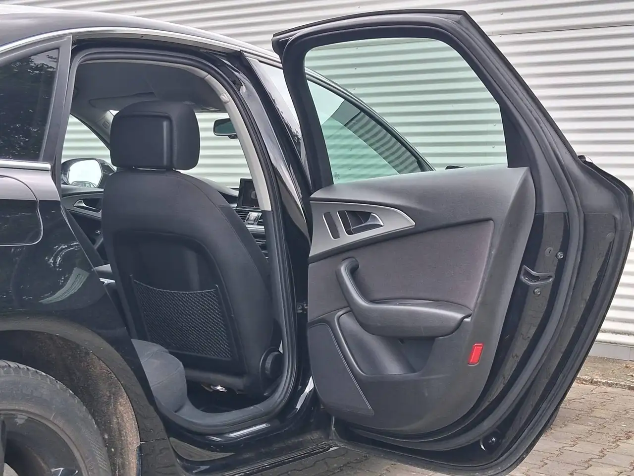 Audi A6 Bild 17