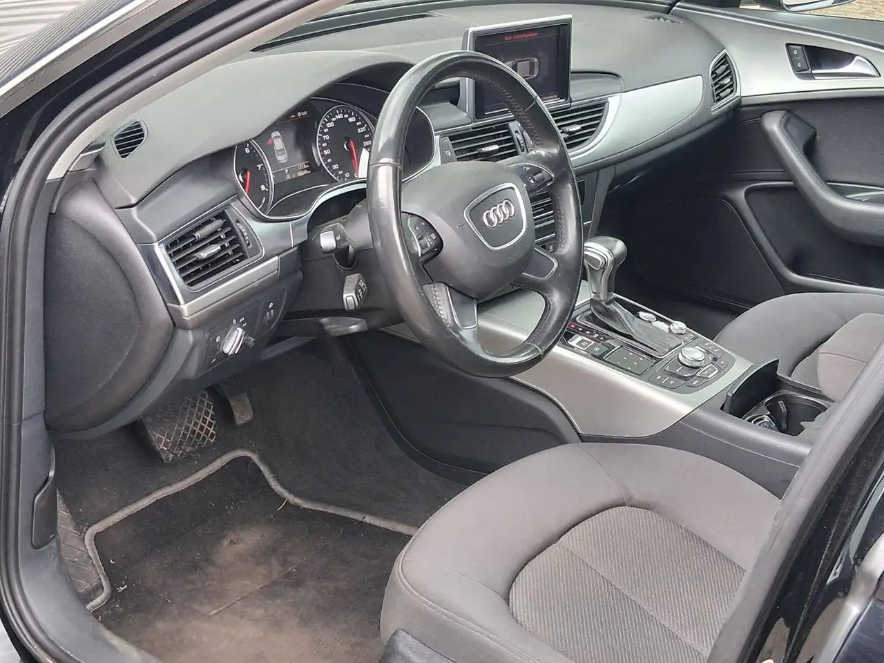 Audi A6 Bild 10