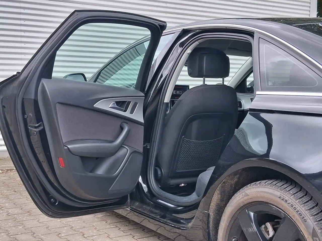 Audi A6 Bild 15