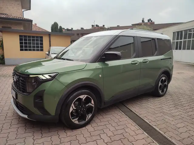 Ford Tourneo Courier ACTIVE 1.0 ECOBOOST AT 125 CV Formula Guida Sicuro