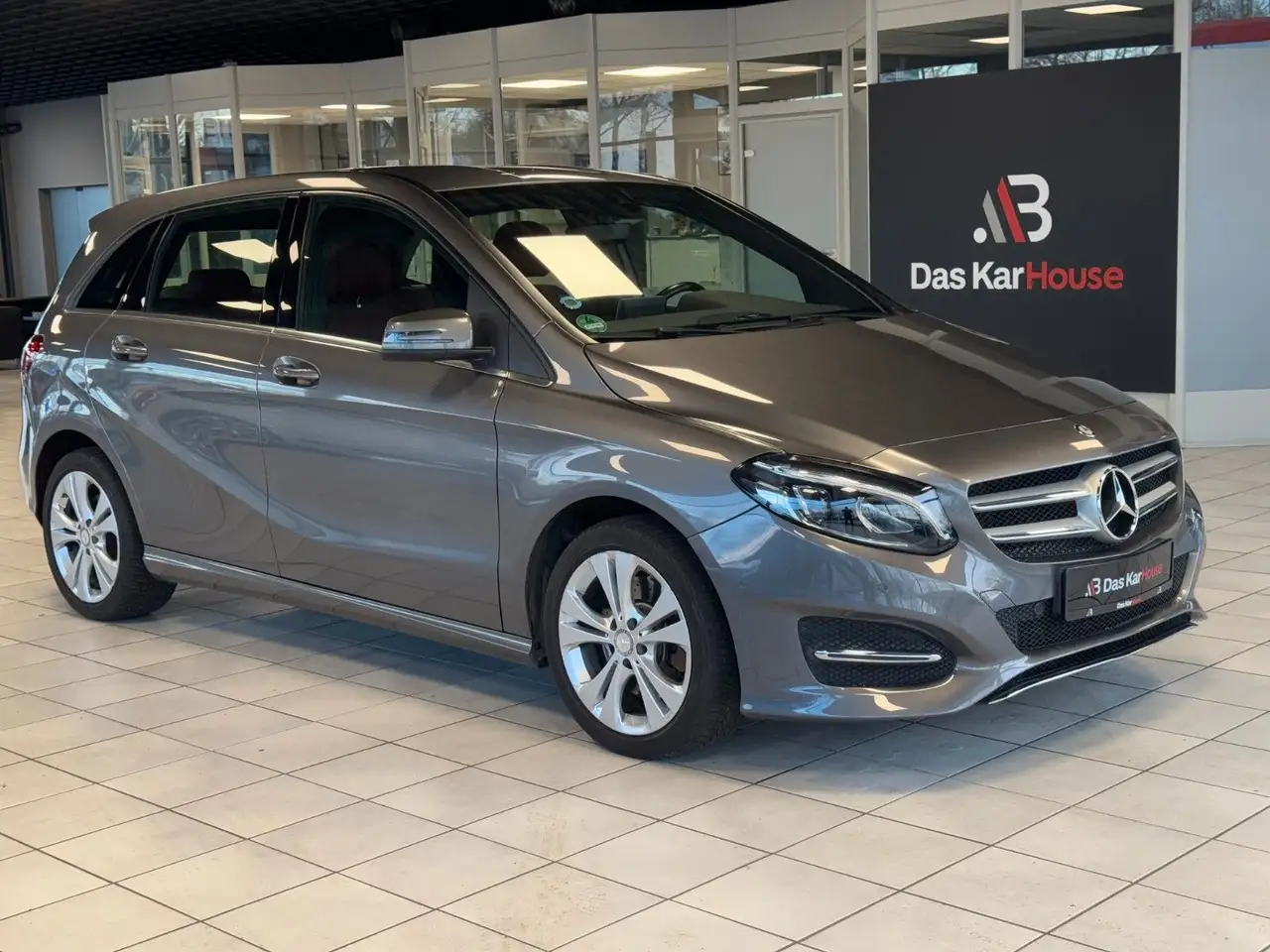 Mercedes-Benz B 250