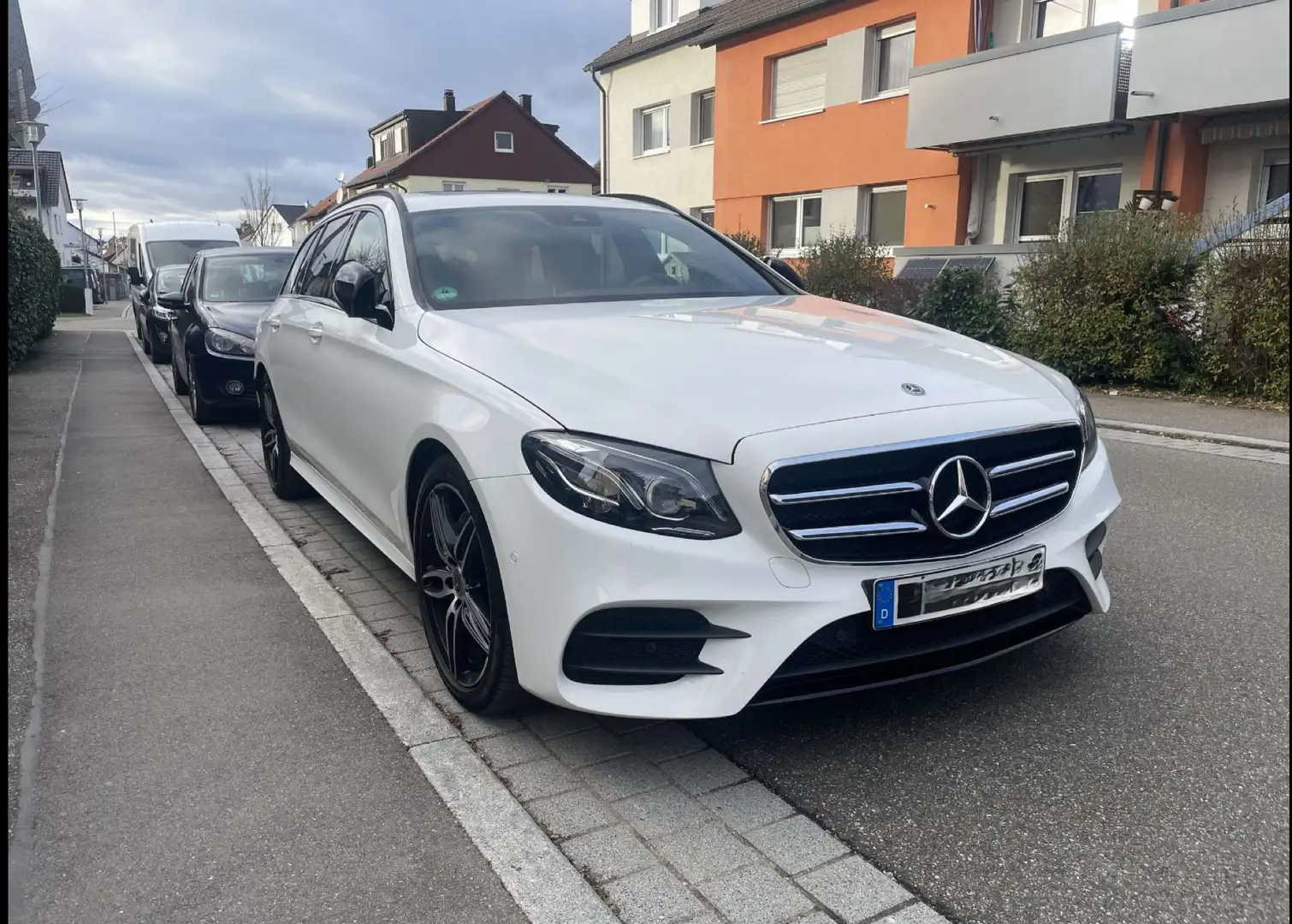 Mercedes-Benz E 250 E250T AMG Line |COMAND |Night-Paket |Multibeam LED - 2