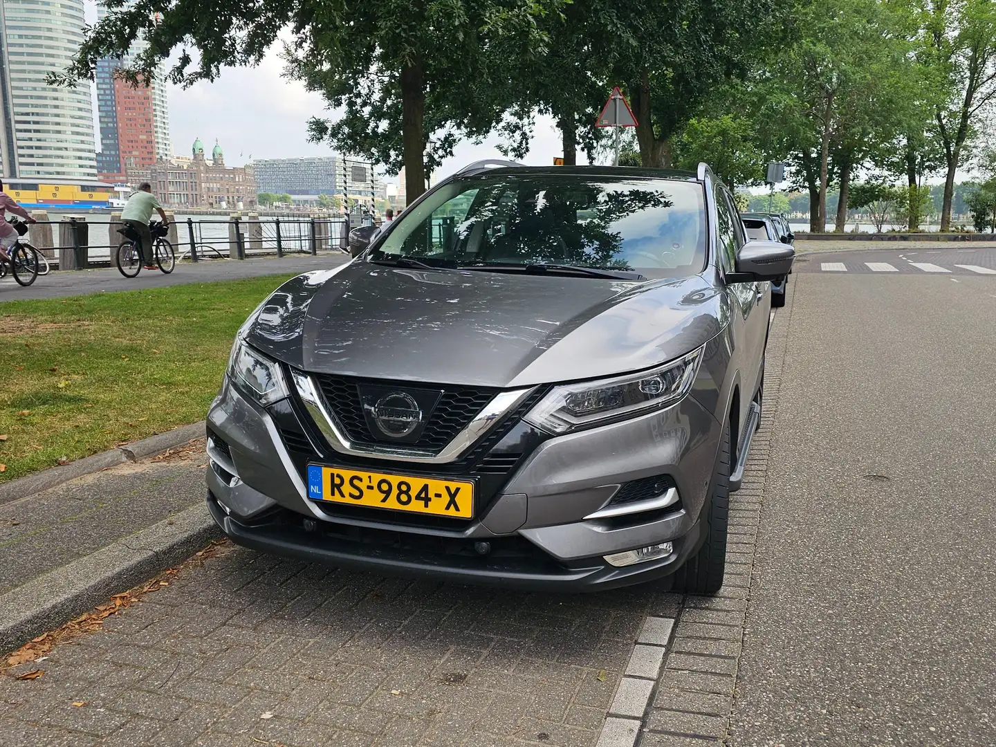 Nissan Qashqai Qashqai 1.5 dCi Bns. Edition Gri - 1