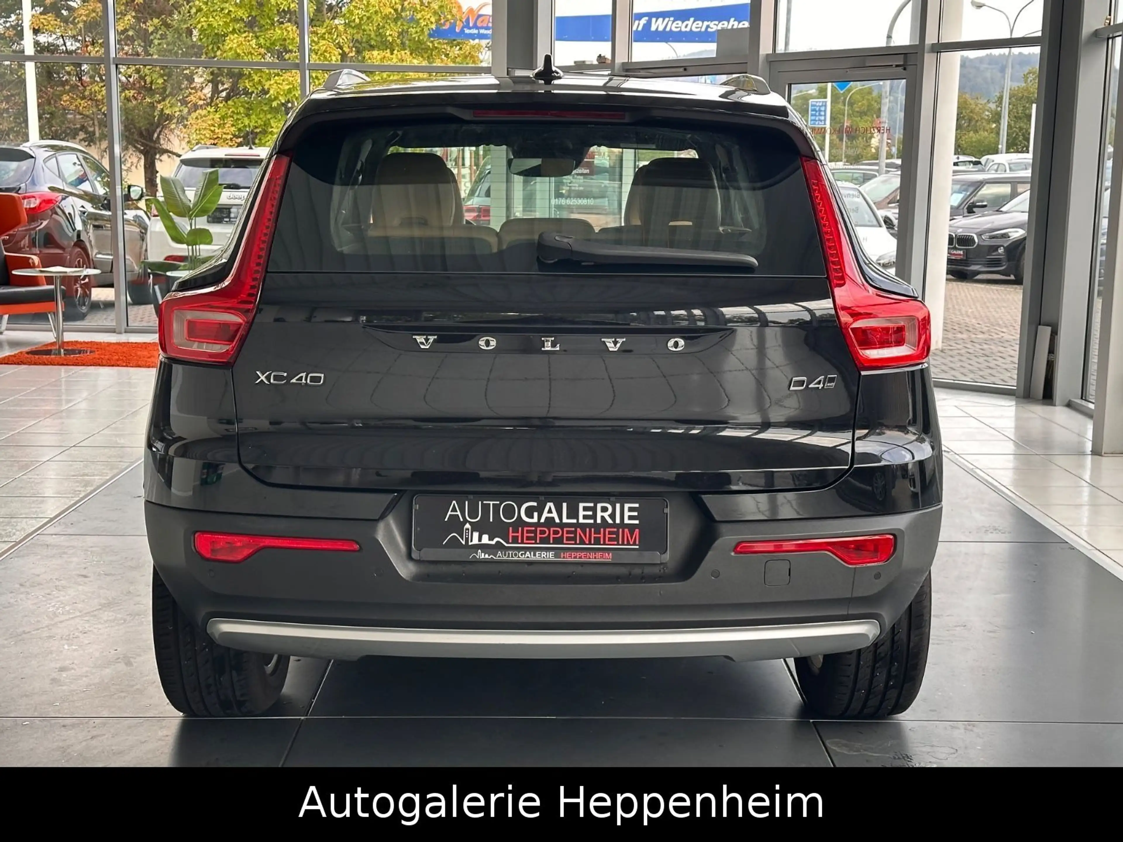 Volvo XC40 XC40 Momentum AWD — photo 6